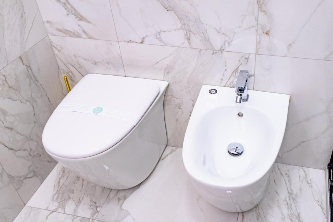 Cavour Central Apartment トリノ エクステリア 写真